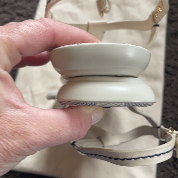 Louis Vuitton Damier Azur Sandal size 38 - Picture 10 of 12